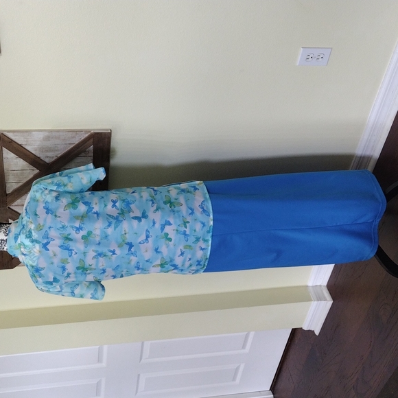 Dress - Picture 5 of 11